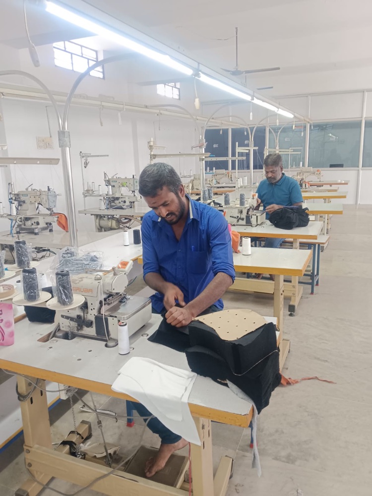 Machine operator at the Klothewala Tirupur garment manufacturing unit